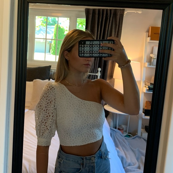 White lace one shoulder cropped blouse - Picture 2 of 7